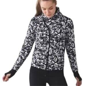 Lululemon Women's Size 6 Black & White Floral Zip-Up  Sweatshirt